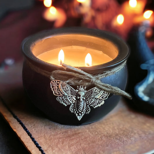 Cauldron candle